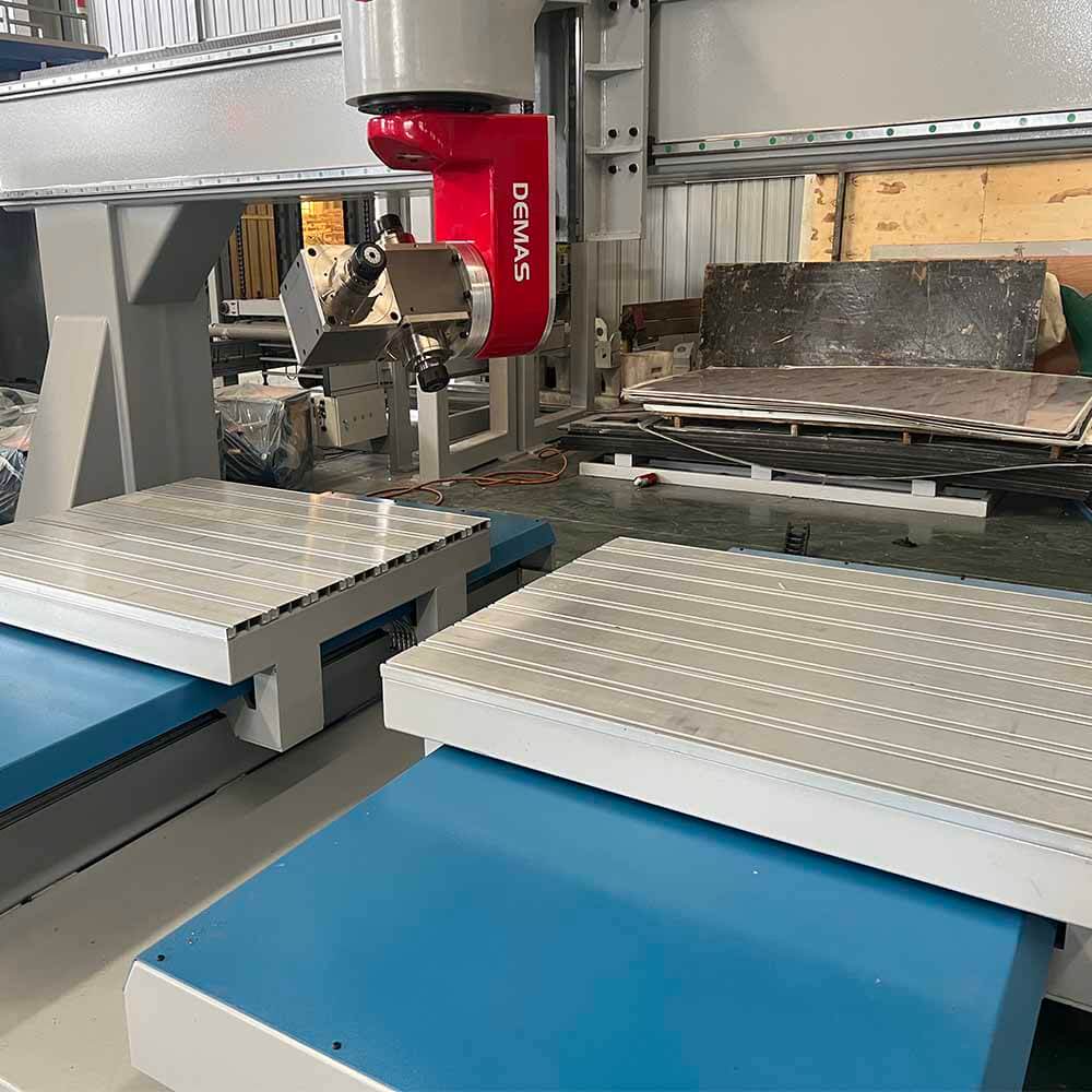 two table 5 axis cnc machines